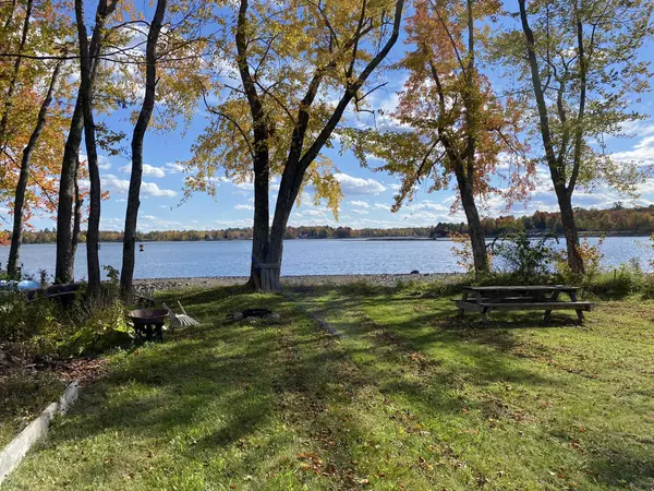 Newport, ME 04953,145 Camp Benson RD