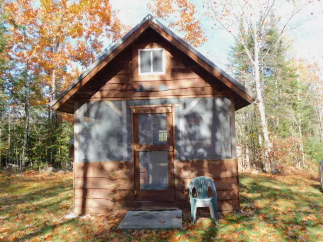 217 Troy RD, Detroit, ME 04929