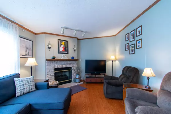 Waldoboro, ME 04572,18 Chapel RD