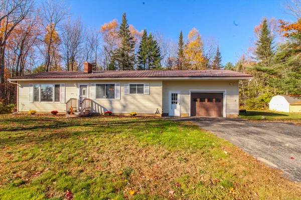 101 Klatte RD, Hermon, ME 04401