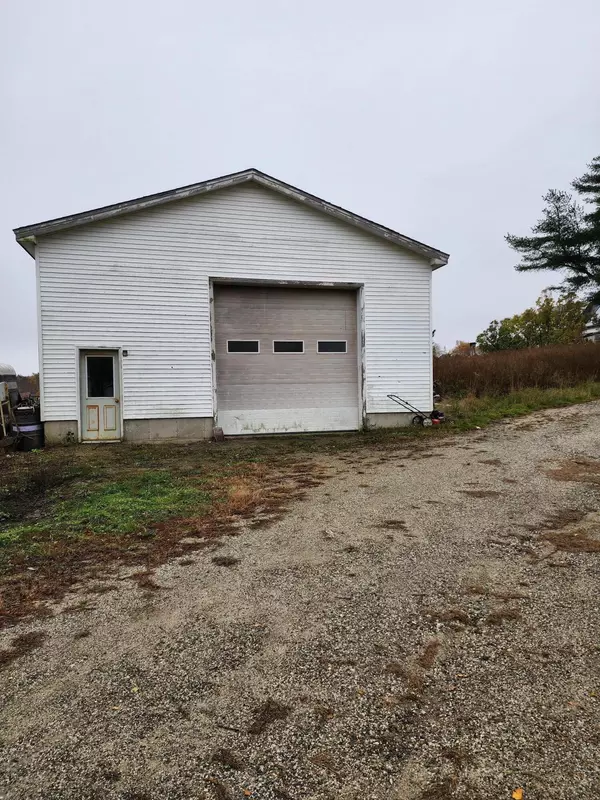 Stockton Springs, ME 04981,469 Bangor RD