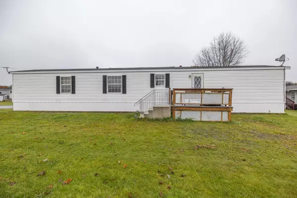 4 Mark ST, Poland, ME 04274