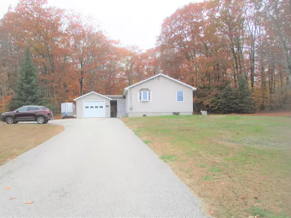 Lisbon, ME 04250,142 Littlefield RD