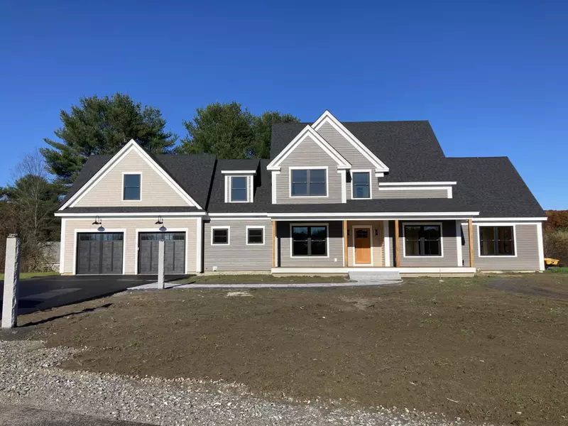 8 Meadow Brook RD, Pownal, ME 04069