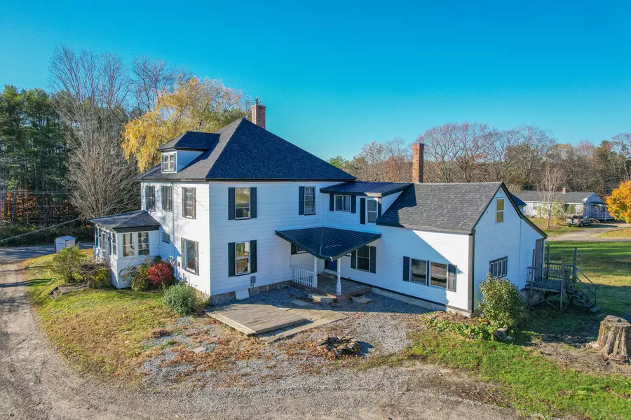 855 Lewiston RD, Topsham, ME 04086