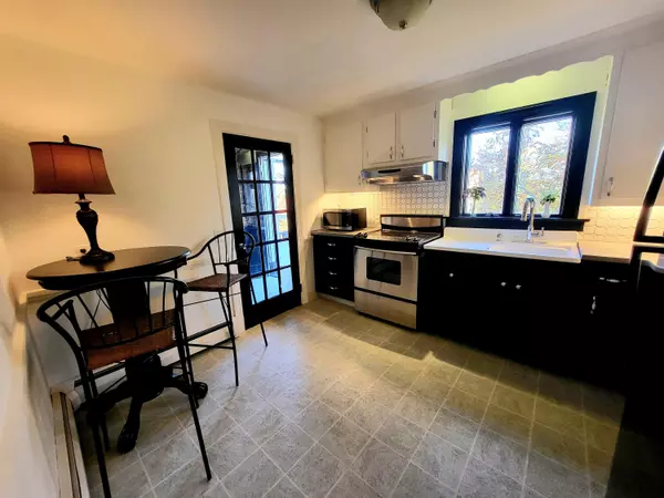 South Portland, ME 04106,12 Lee AVE