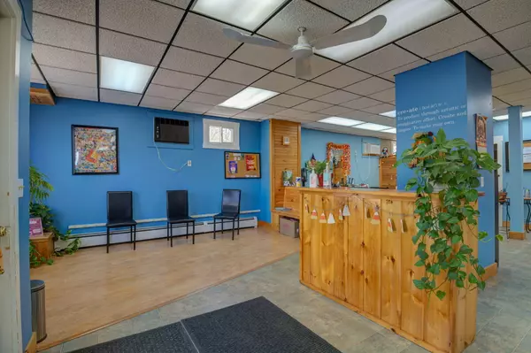 Norway, ME 04268,250 Main ST