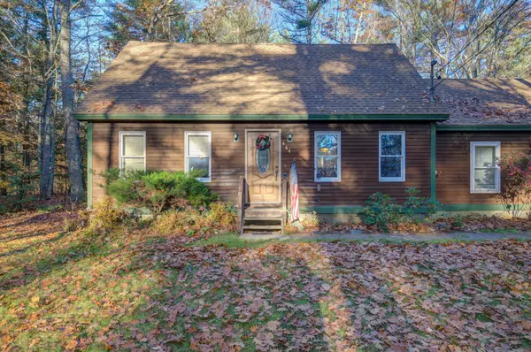 Waterboro, ME 04061,464 New Dam RD