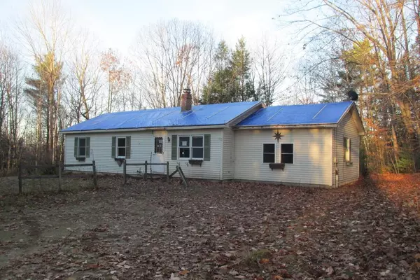 1022 Crockett Ridge RD, Norway, ME 04268