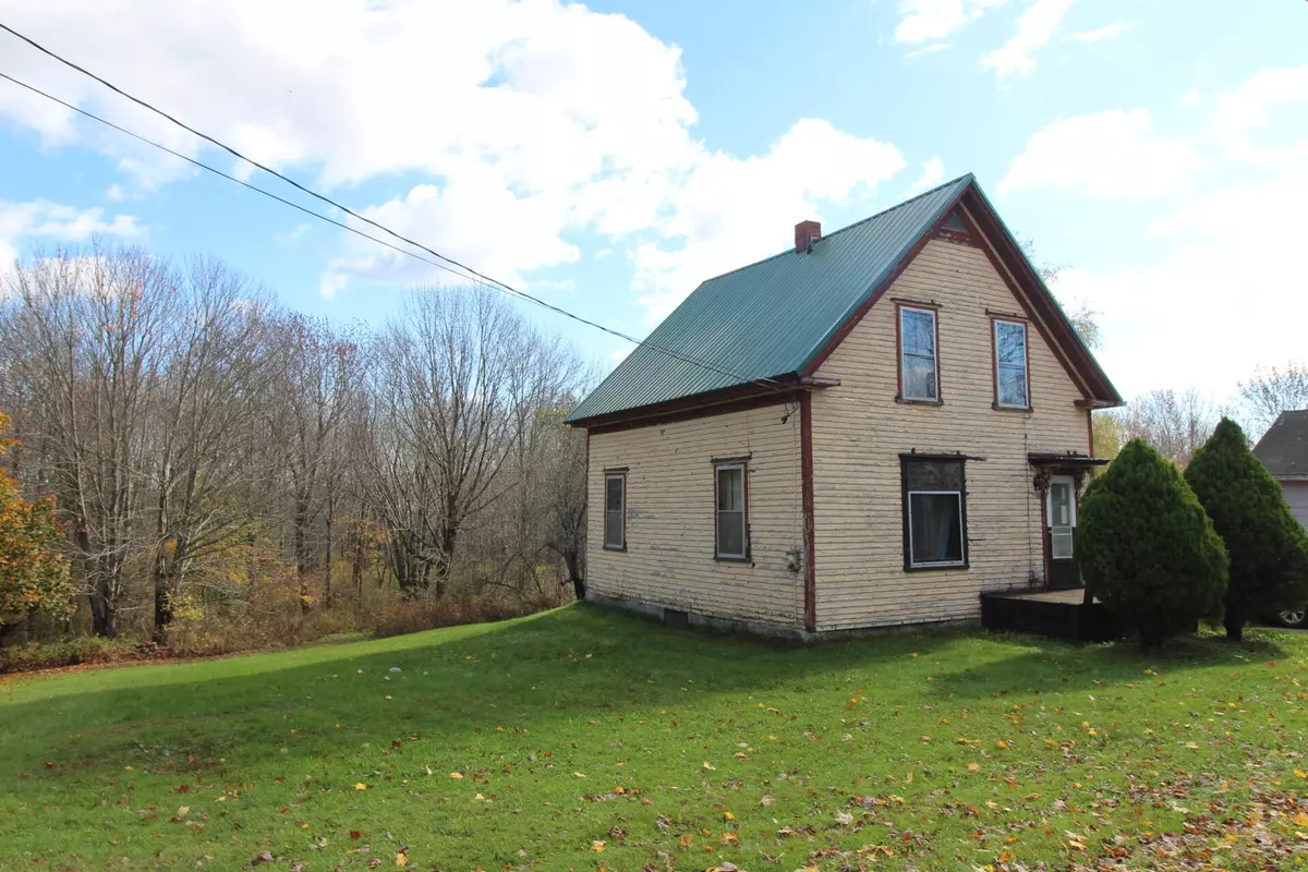 Stockton Springs, ME 04981,1005 Cape Jellison RD