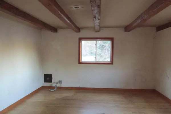 Poland, ME 04274,688 Empire RD