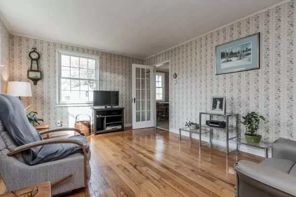 South Portland, ME 04106,3 Garfield CIR