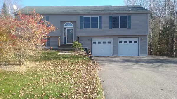 99 Treadwell Acres, Hermon, ME 04401