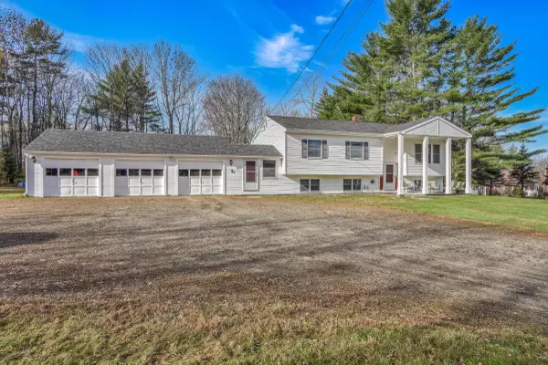 West Gardiner, ME 04345,122 Benson RD