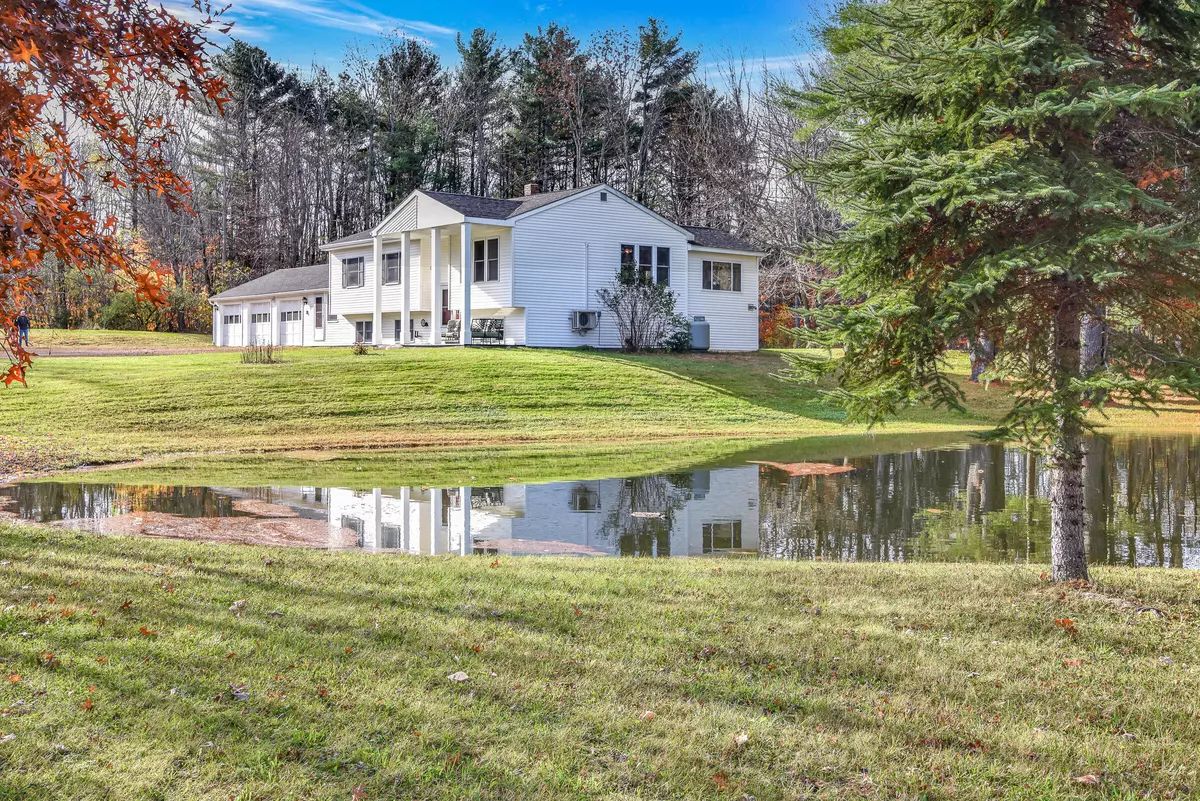 West Gardiner, ME 04345,122 Benson RD