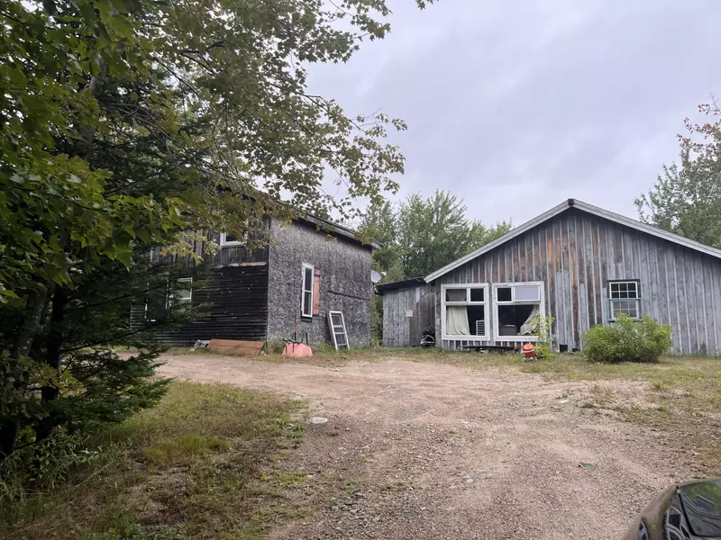 76 Mogador RD, Steuben, ME 04680