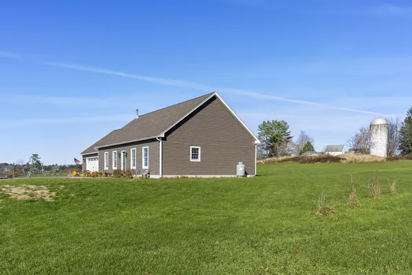 Lisbon, ME 04250,3 Fox Knoll LN