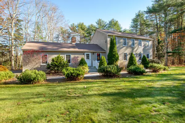 Brunswick, ME 04011,397 Woodside RD