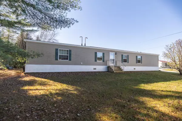 22 Forest DR, Poland, ME 04274