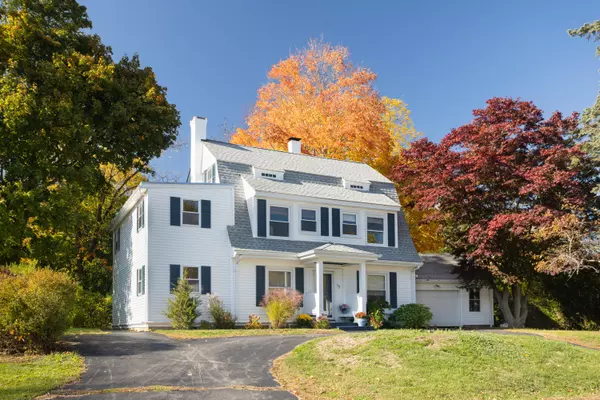 Kittery, ME 03904,17 Traip AVE