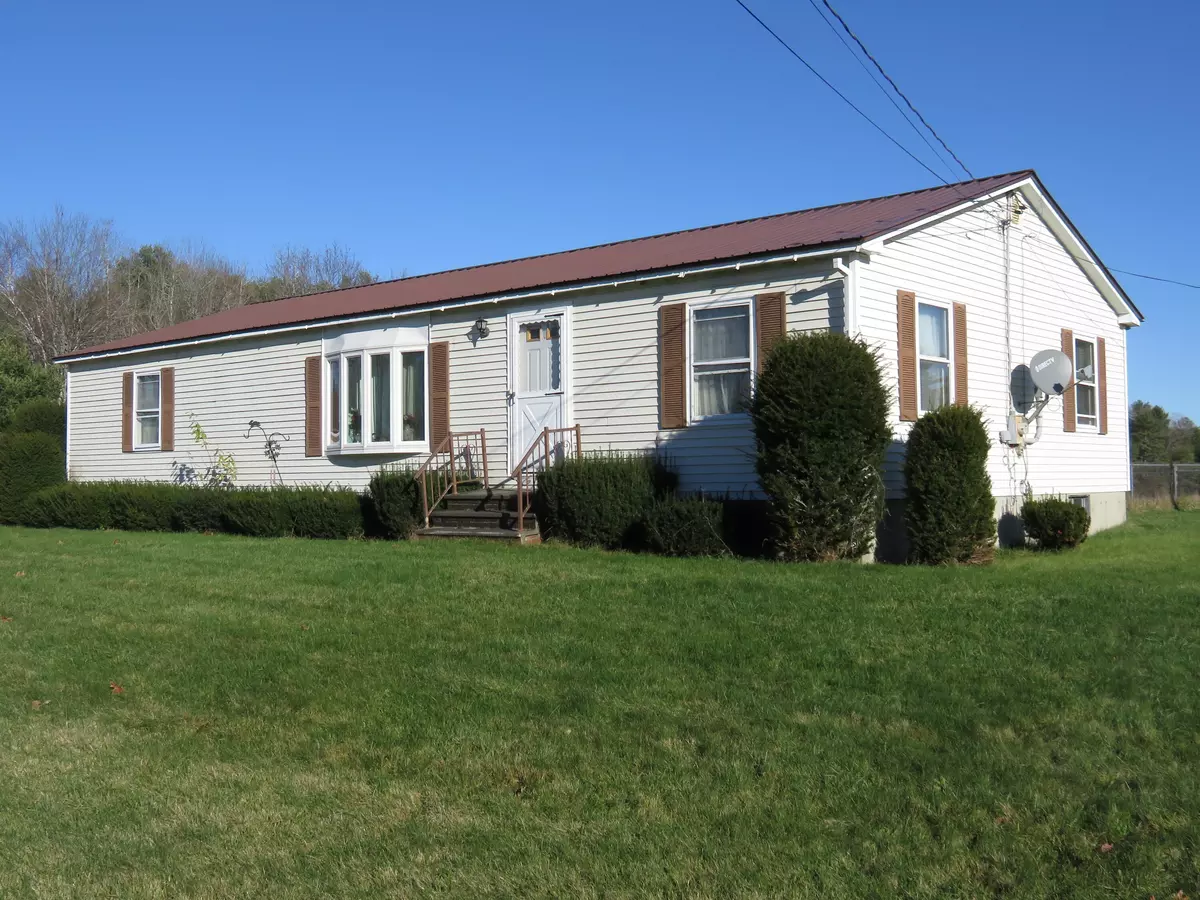 Whitefield, ME 04353,342 S Hunts Meadow RD