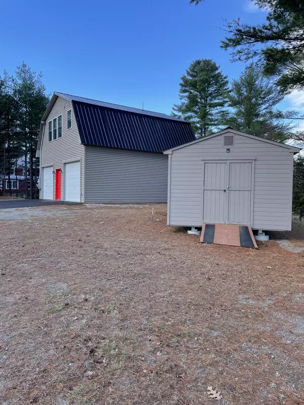 Kingfield, ME 04947,79 W West Kingfield RD