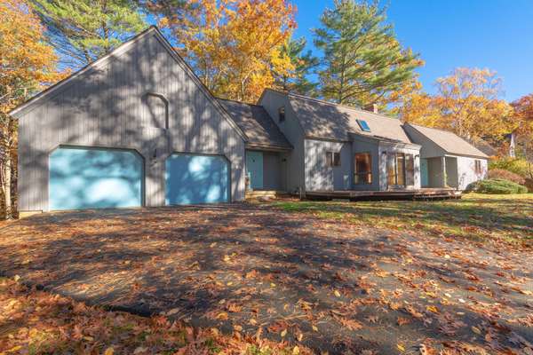 16 Captains WAY, Kittery, ME 03905