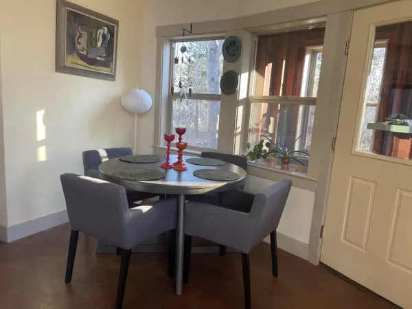 Saint George, ME 04860,313 Wallston RD