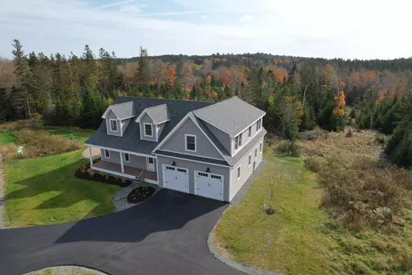 37 Village at Oceans End BLVD, Southwest Harbor, ME 04679