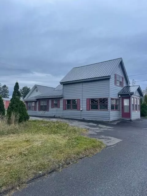 Eagle Lake, ME 04739,11 Dennis ST