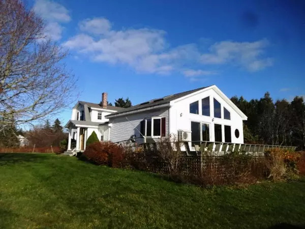 16 Rich Brothers WAY, Tremont, ME 04612