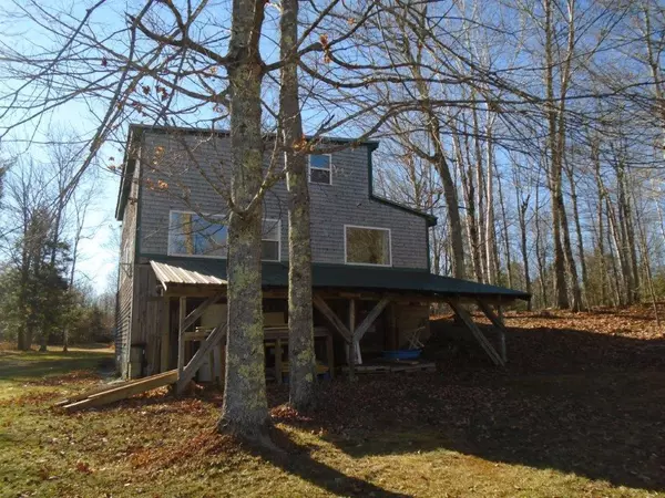 Freedom, ME 04941,589 Belfast RD