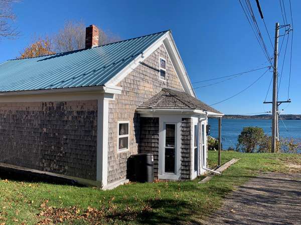 1 Eagle ST, Eastport, ME 04631