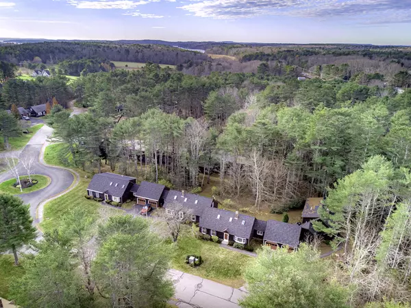 Brunswick, ME 04011,11 Cluf Bay RD #11