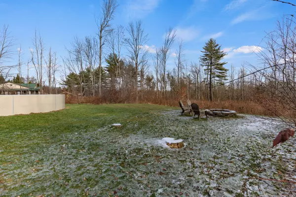 Sidney, ME 04330,121 Tiffany RD