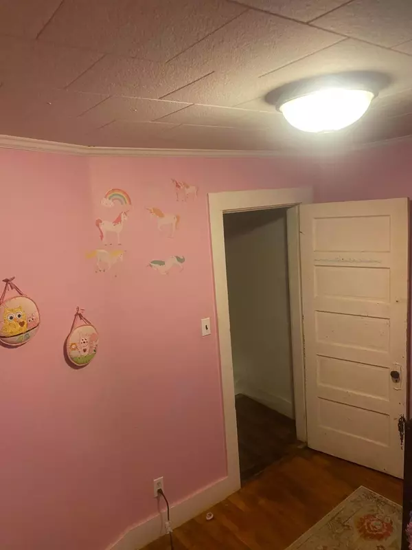 Wilton, ME 04294,8 Cameron ST