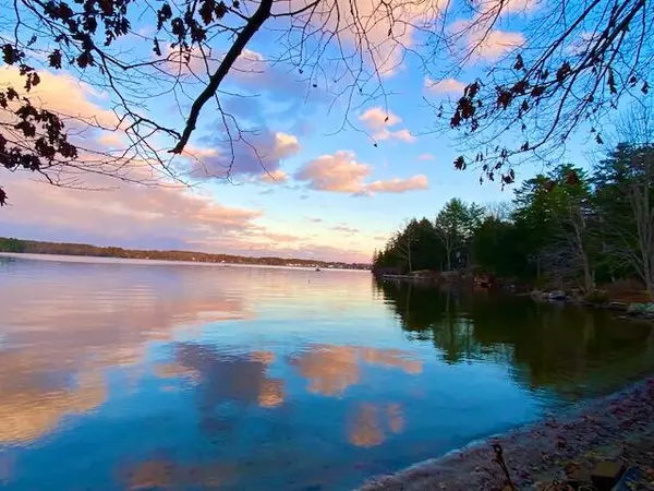 Rome, ME 04963,2 Cedar EST