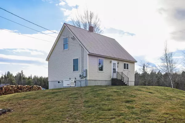 Richmond, ME 04357,502 Langdon RD