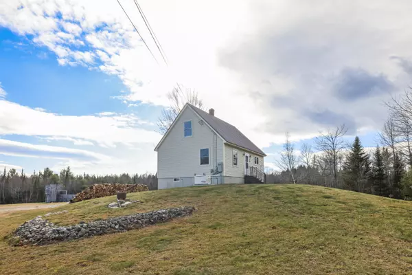 Richmond, ME 04357,502 Langdon RD