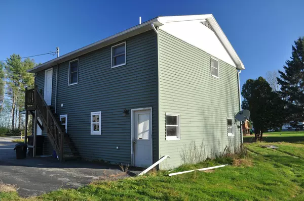 Glenburn, ME 04401,986 Pushaw RD