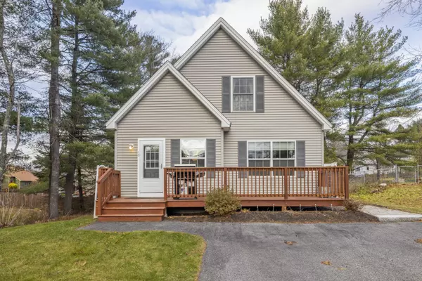 19 Lucille ST, Westbrook, ME 04092