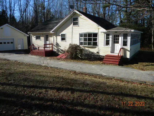 Brunswick, ME 04011,318 Bath RD