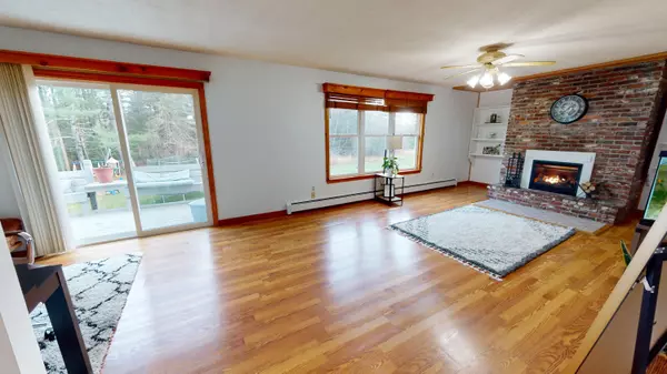 Orrington, ME 04474,40 Fairwind DR