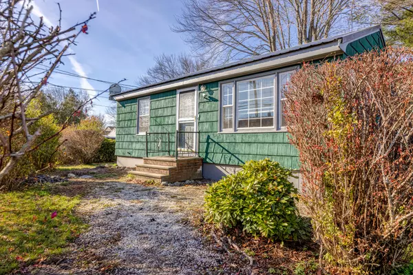 South Portland, ME 04106,27 Pleasant AVE