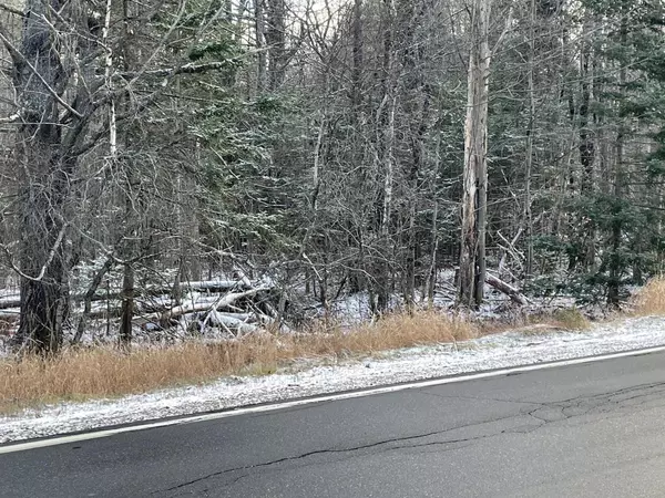 Vienna, ME 04360,R6 L4 Town House RD