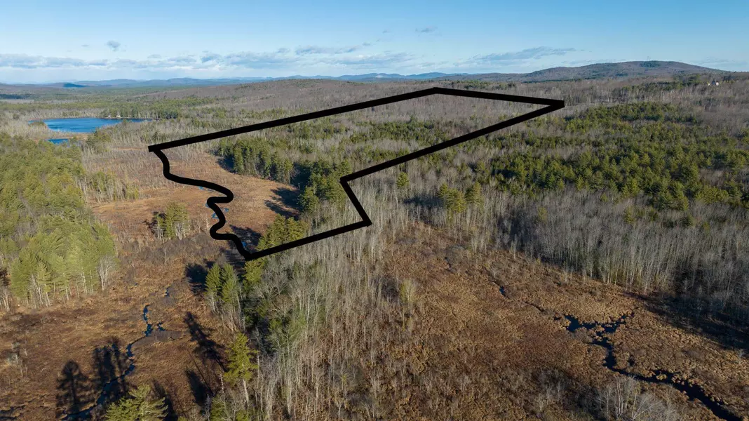 3-32 Blueberry RD, Waterboro, ME 04087