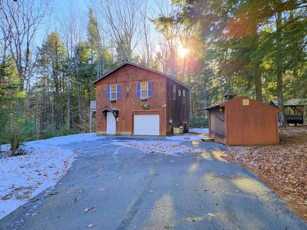 2 Guy Chandler RD, Wilton, ME 04294