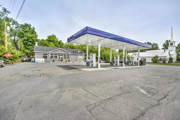 Norridgewock, ME 04957,12 Main ST