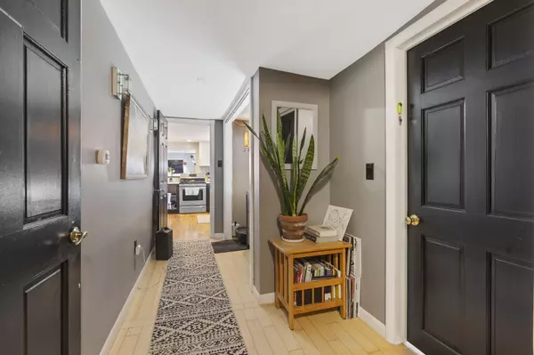 Pownal, ME 04069,108 Allen RD