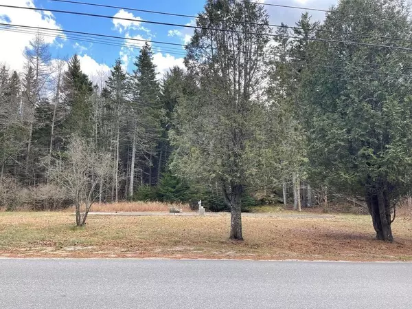 Stonington, ME 04681,270 Airport RD